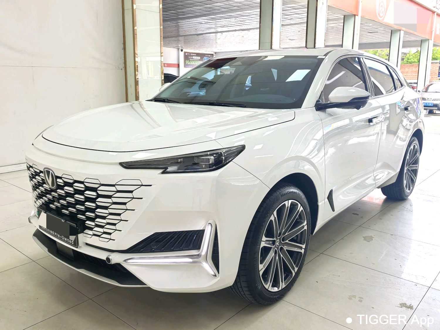 Used Changan UNI-K 2024 2.0T two wheel drive global version