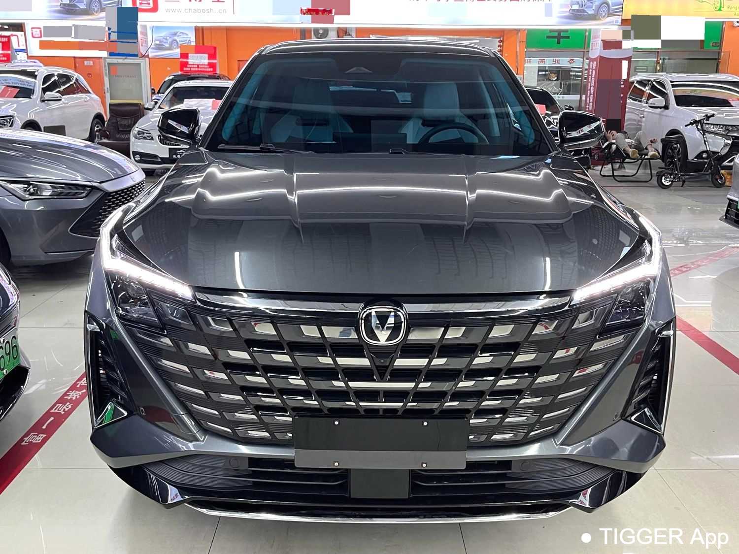 Used Changan UNI-Z PHEV‌ 2024 Blue Whale Intelligent iDD 125km Superb
