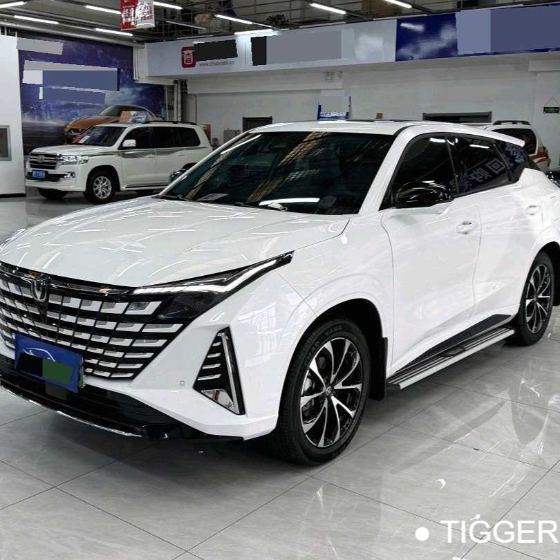 Changan UNI-Z PHEV‌ 2024 Blue Whale Intelligent iDD 125km Excellence Model Used Car