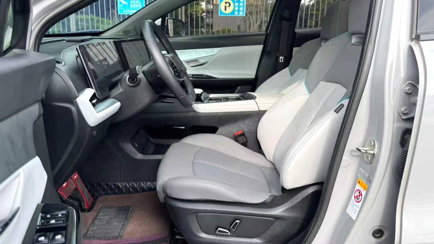 Changan UNI-T 2023 1.5T Prestige Model