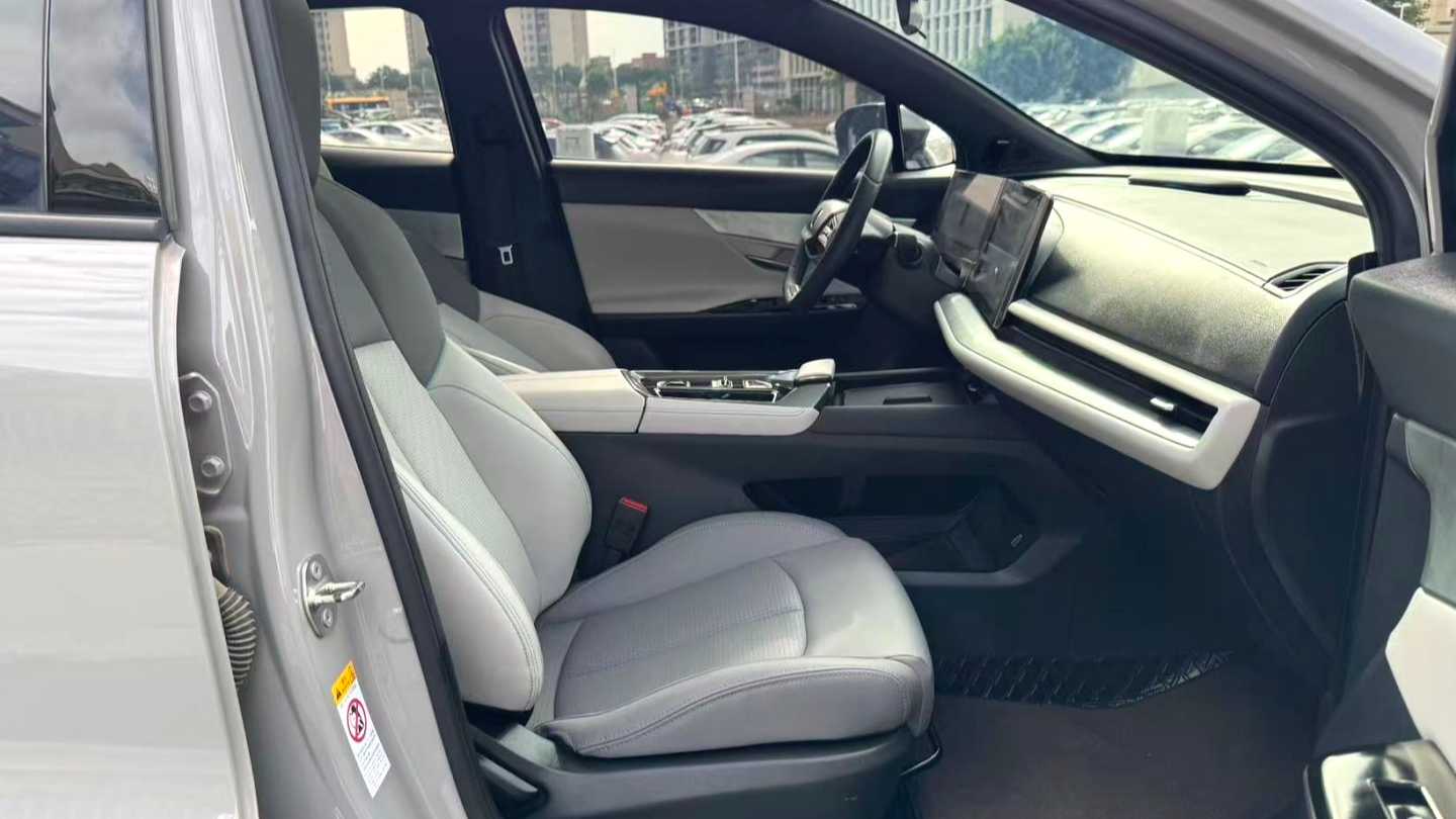 Changan UNI-T 2023 1.5T Prestige Model