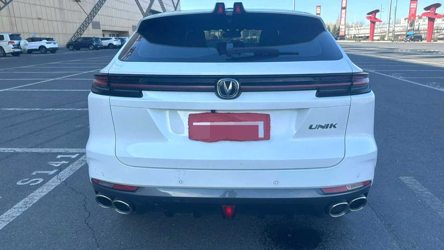 Changan UNI-K iDD‌ 2022 Intelligent iDD 130km 1.5T Excellence Model