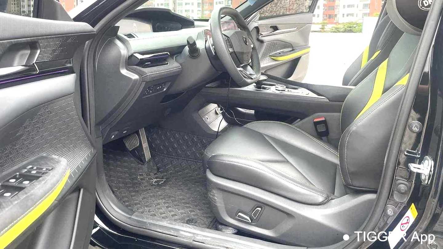 Changan UNI-V 2022 1.5T Excellence Model