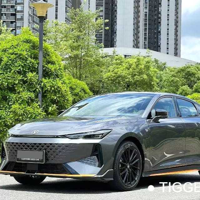 Changan UNI-V 2025 1.5T 500Bar High Energy Sports Edition Used Car
