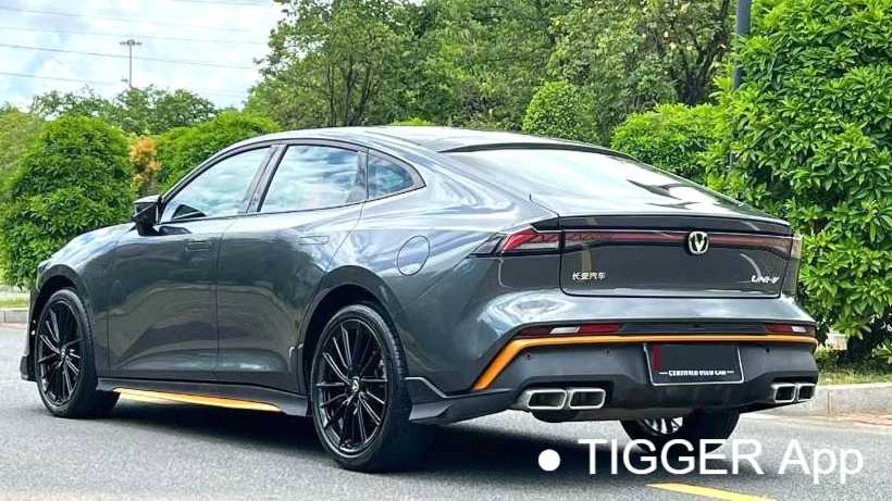 Changan UNI-V 2025 1.5T 500Bar High Energy Sports Edition