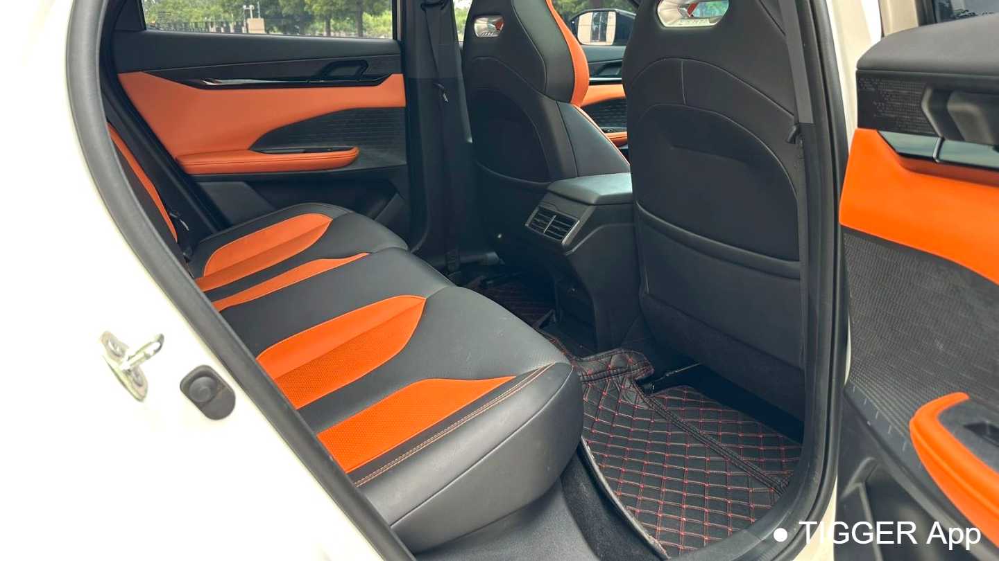 Changan UNI-V 2023 2.0T Fengsu Edition