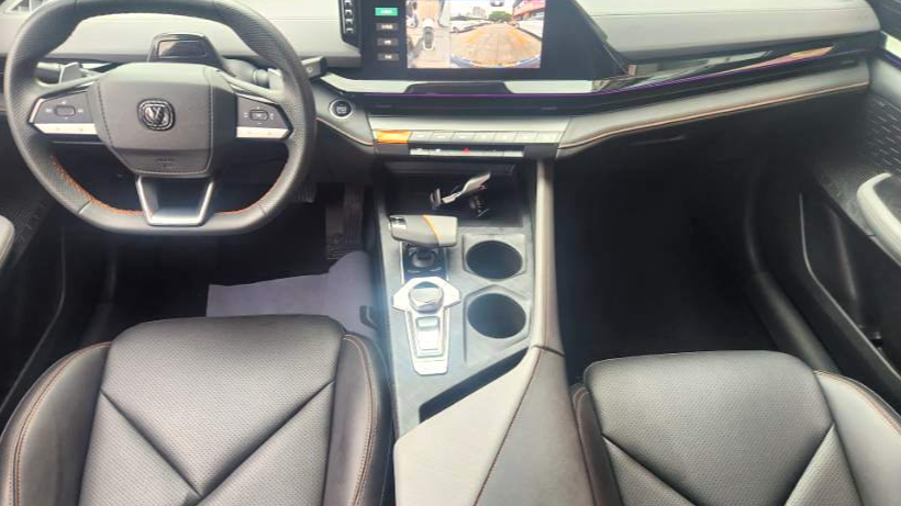 Changan UNI-V 2022 1.5T Sport Edition