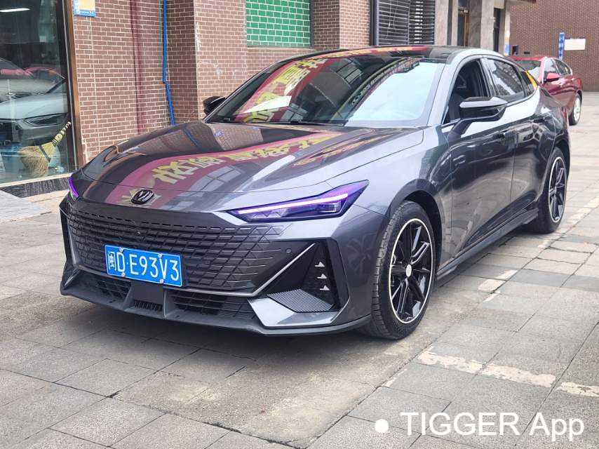 Used Changan UNI-V 2022 1.5T Sport Edition