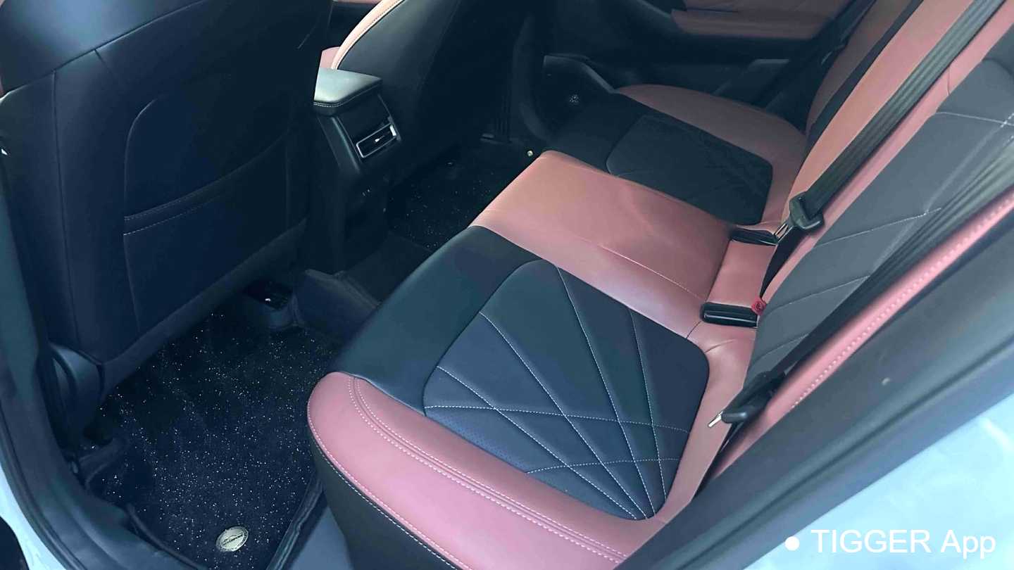 Changan EADO 2022 PLUS Blue Whale NE 1.4T GDI DCT Prestige