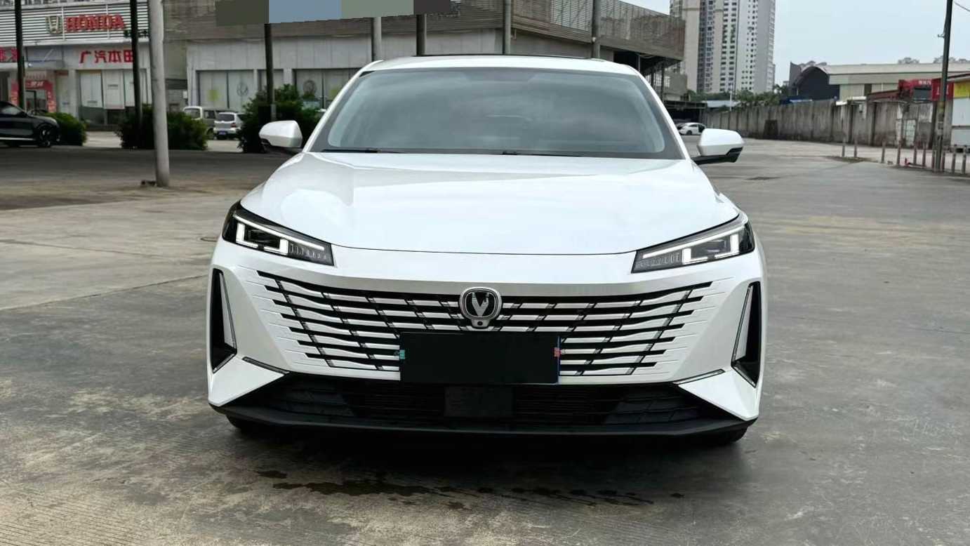 Changan EADO 2025 Blue Whale 1.5T 500Bar Flagship Model