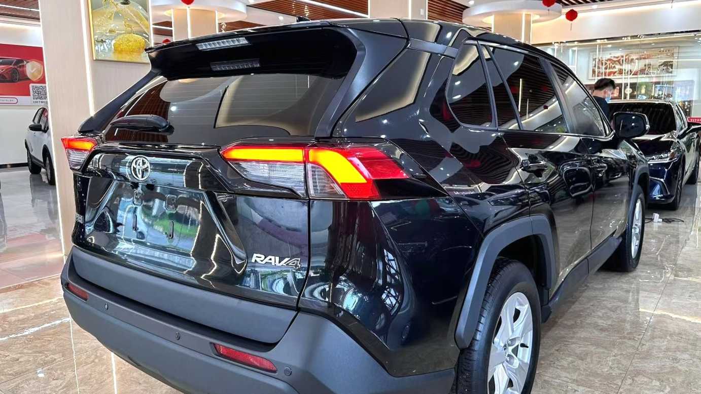 Toyota RAV4 2023 2.0L CVT two wheel drive urban version