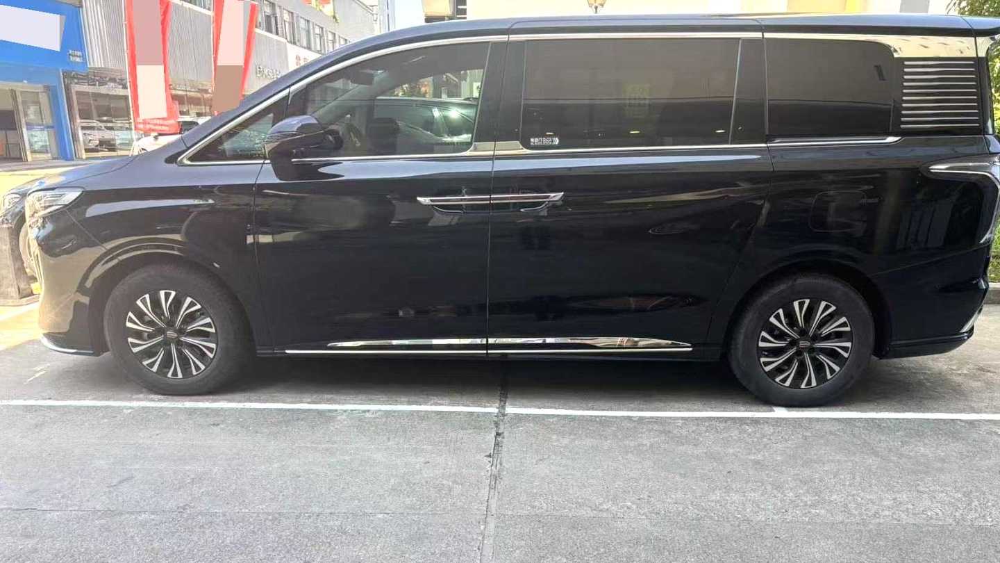 Hong Qi HQ9 2024 2.0T 4WD Luxury Edition
