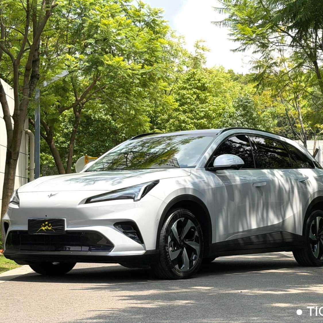 ARCFOX αT5 2026 Extended Range 1215 Yuan Jingzhixing Edition Used Car