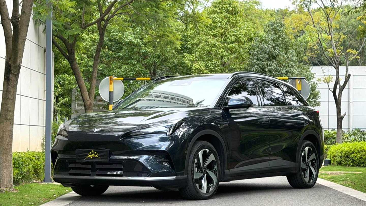 ARCFOX αT5 2026 Pure Electric 660 Yuan Jinshenxing Edition