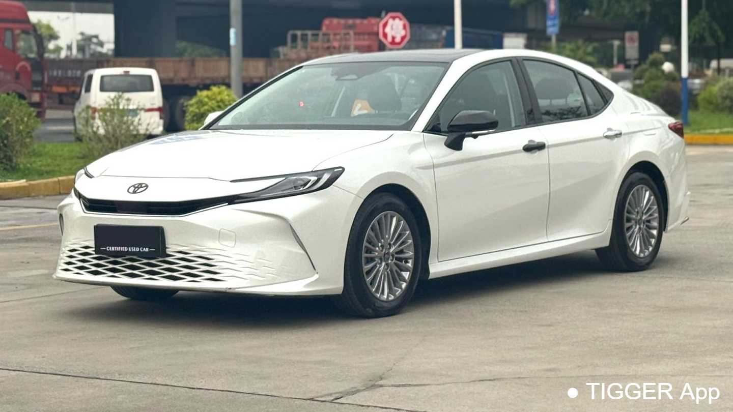 Toyota CAMRY 2024 2.0GVP Luxury Edition
