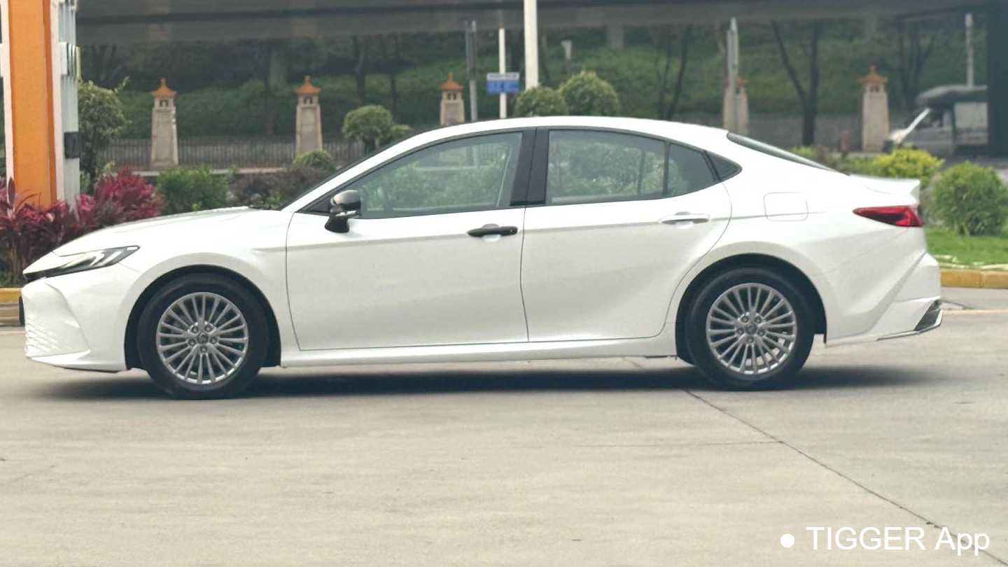 Toyota CAMRY 2024 2.0GVP Luxury Edition