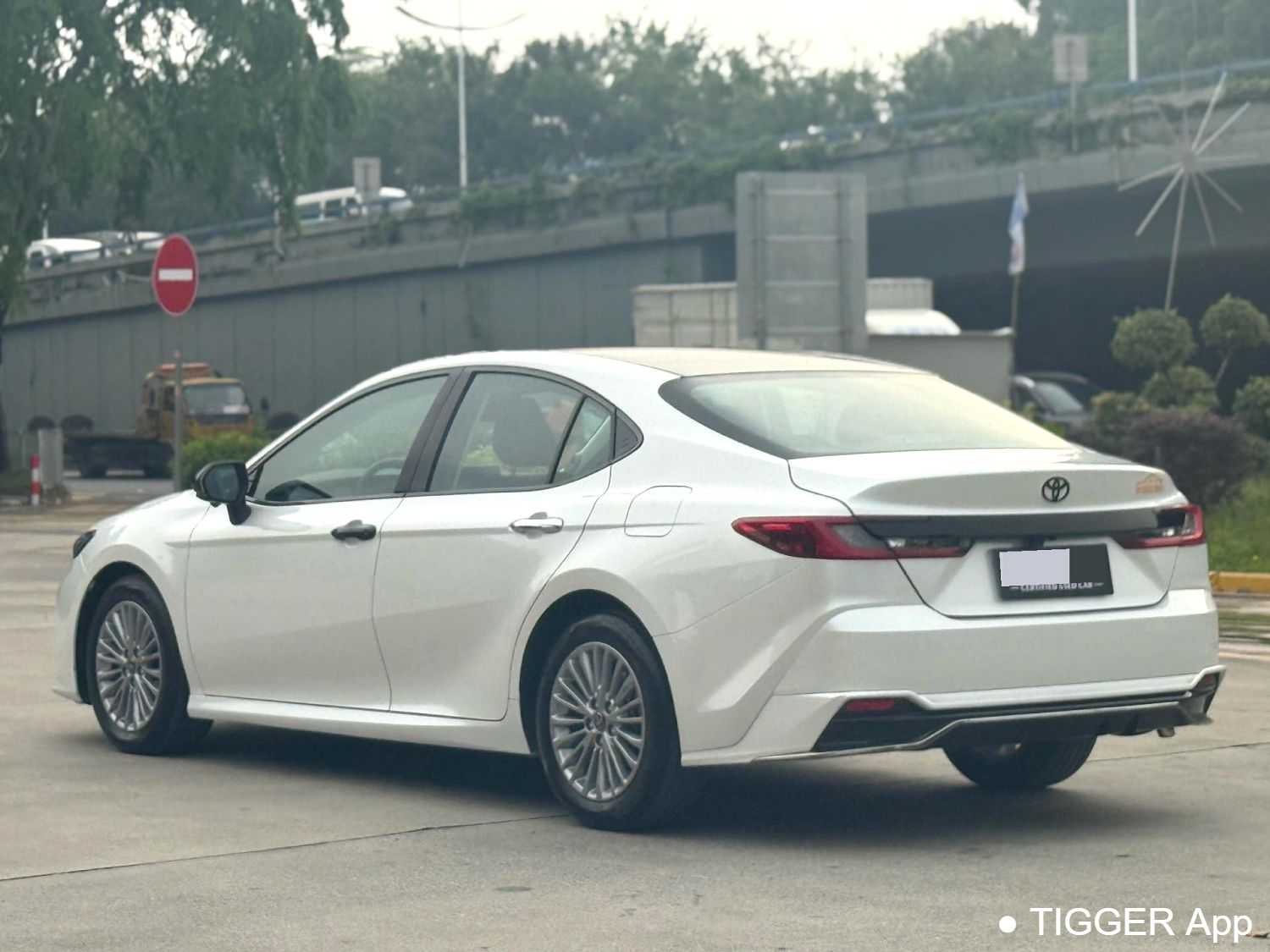 Used Toyota CAMRY 2024 2.0GVP Luxury Edition