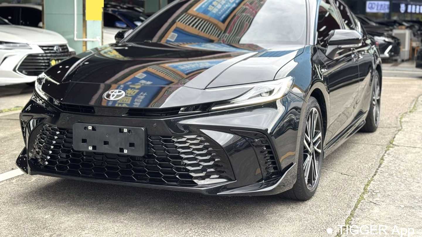 Toyota CAMRY 2024 Dual Engine 2.0HS Sport Edition
