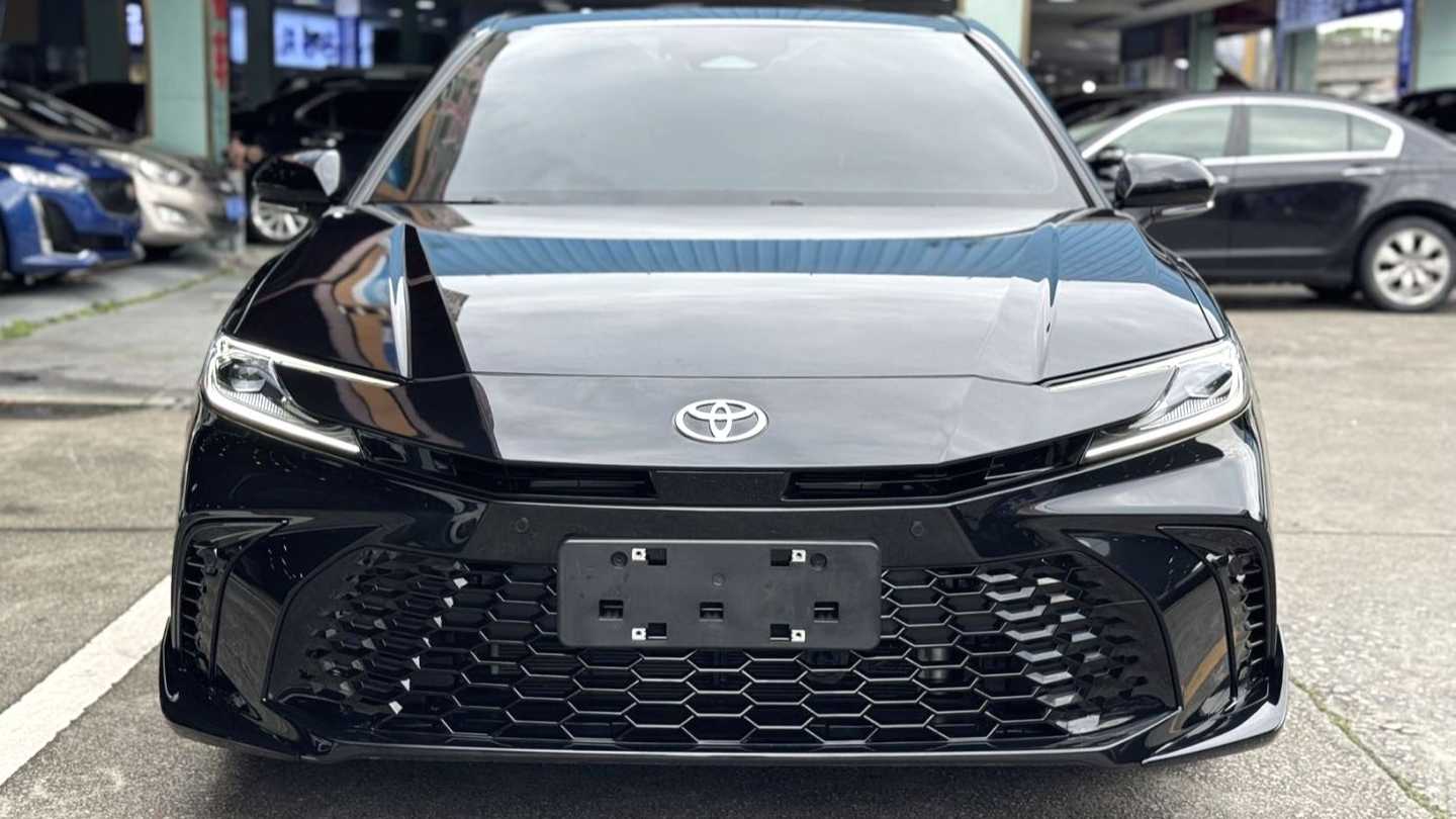 Toyota CAMRY 2024 Dual Engine 2.0HS Sport Edition
