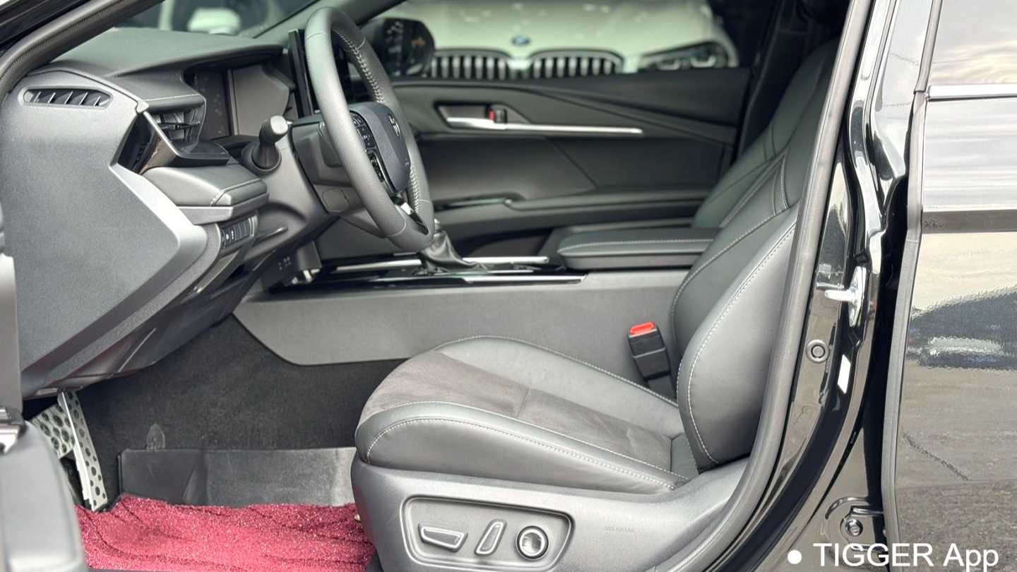 Toyota CAMRY 2024 Dual Engine 2.0HS Sport Edition