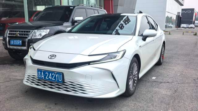 Toyota CAMRY 2024 Dual Engine 2.0HE Elite Edition
