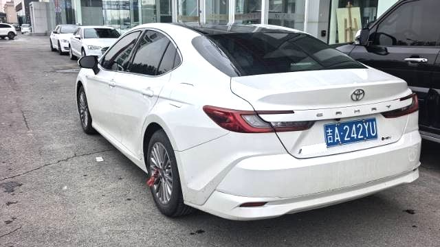 Toyota CAMRY 2024 Dual Engine 2.0HE Elite Edition