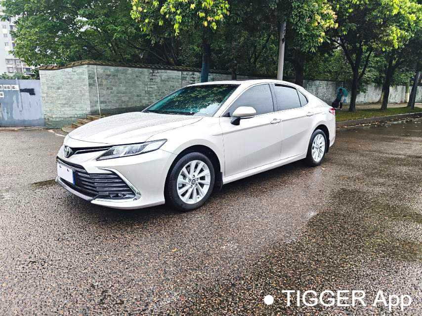 Used Toyota CAMRY 2023 2.0 GVP Leading Edition