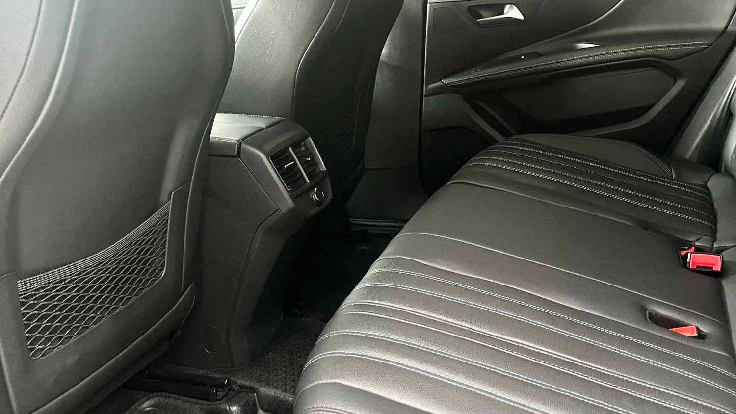 PEUGEOT 4008 2024 360THP Driving Fun Edition