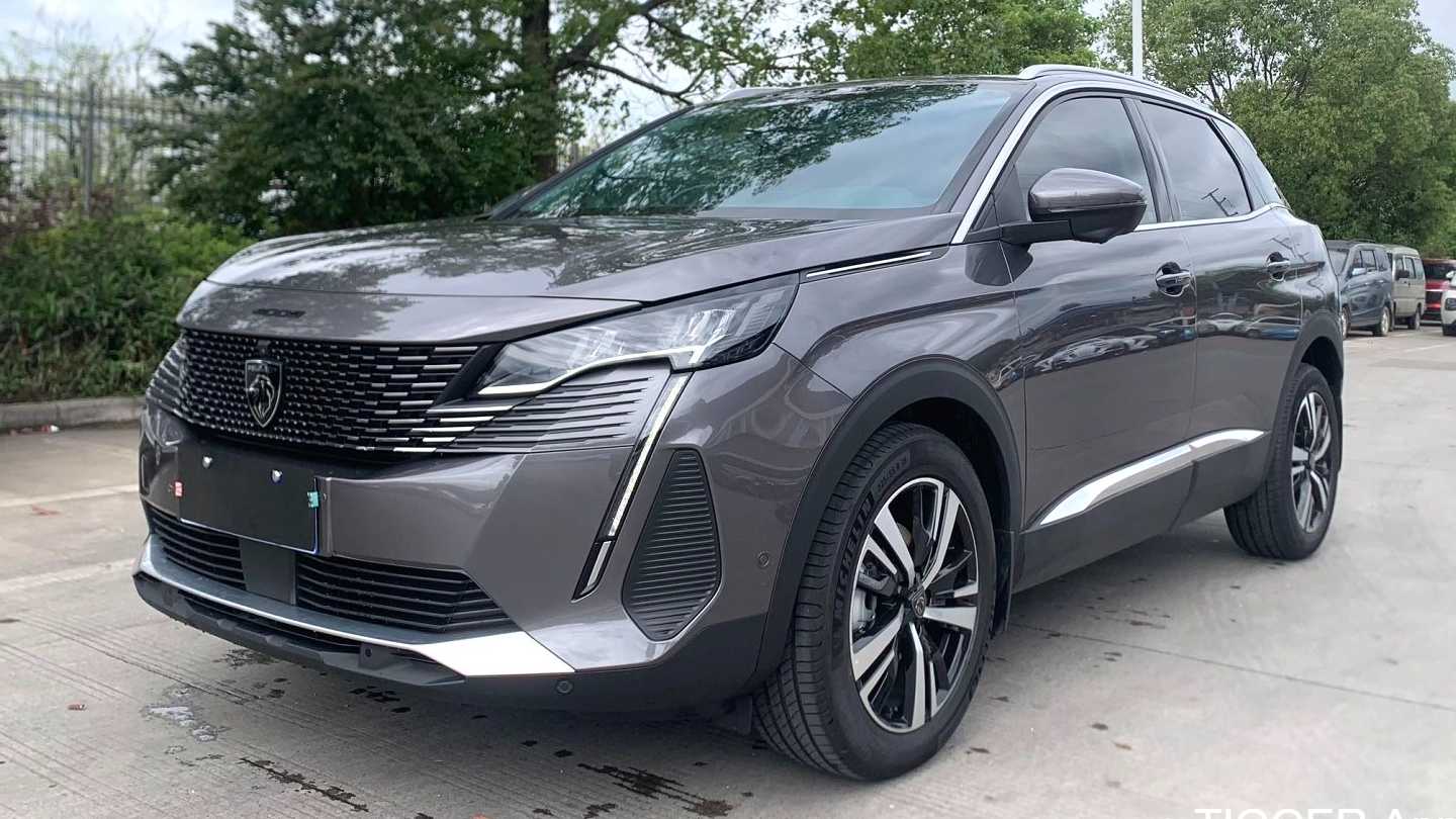 PEUGEOT 4008 2024 360THP Driving Fun Edition