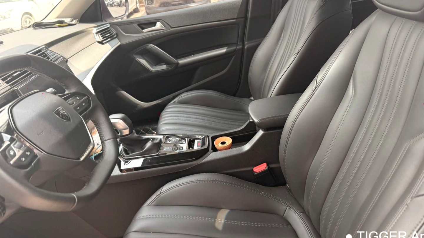 PEUGEOT 408 2024 360THP Roman Edition