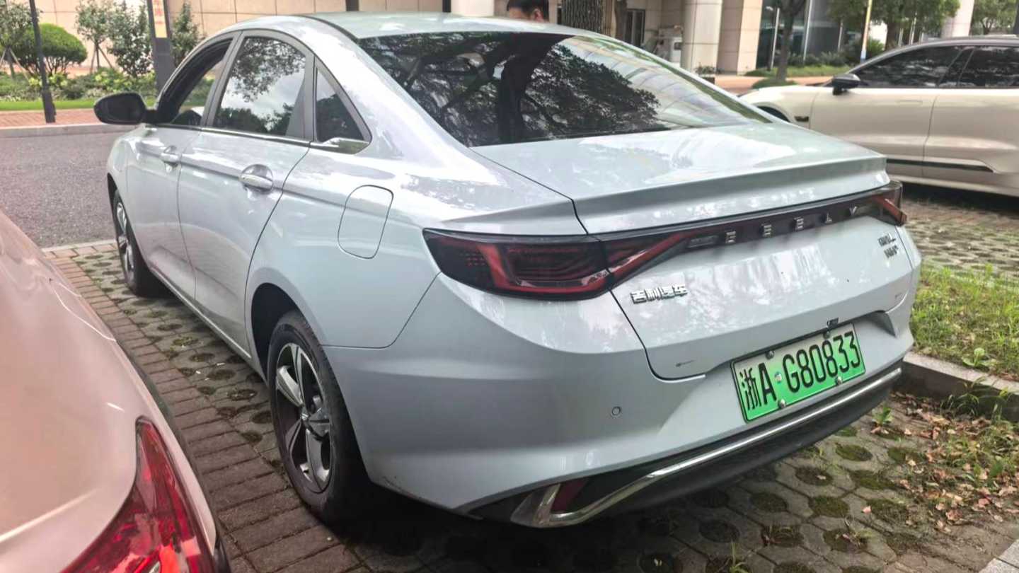Geely EMGRAND L HiP 2024 Champion Edition 1.5TD-DHT Pro 100KM Superb