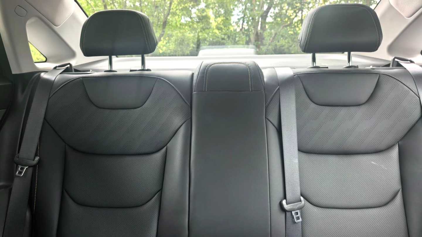 Geely EMGRAND L HiP 2024 Champion Edition 1.5TD-DHT Pro 100KM Superb