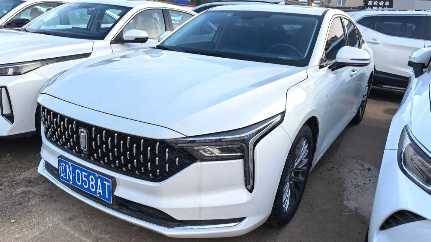 BESTUNE B70 2023 Third generation 1.5T AT Joyful 70th Anniversary Commemoration