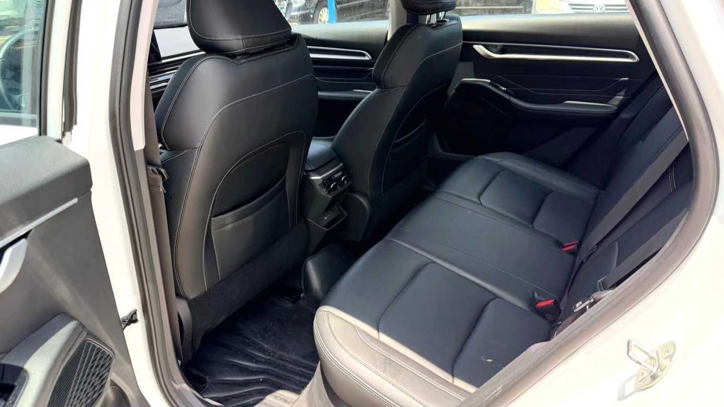 Geely EMGRAND 2023 4th generation 1.5L CVT luxury model