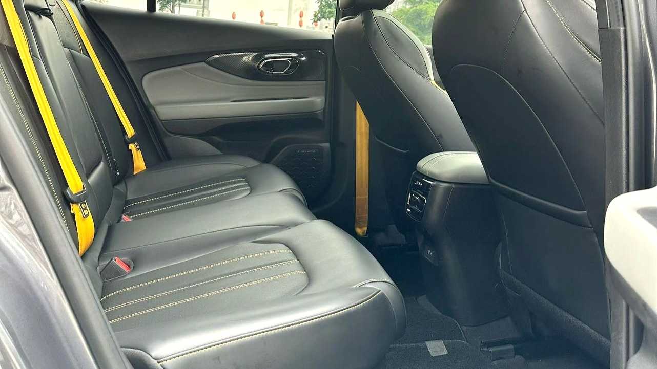GAC EMPOW 2023 270T DCT J15 version