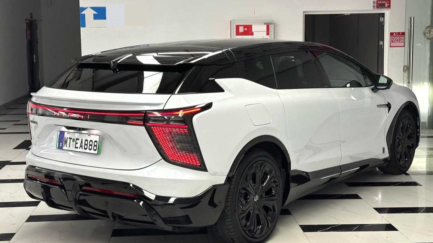 HiPhi X 2021 Founding edition 6 seats