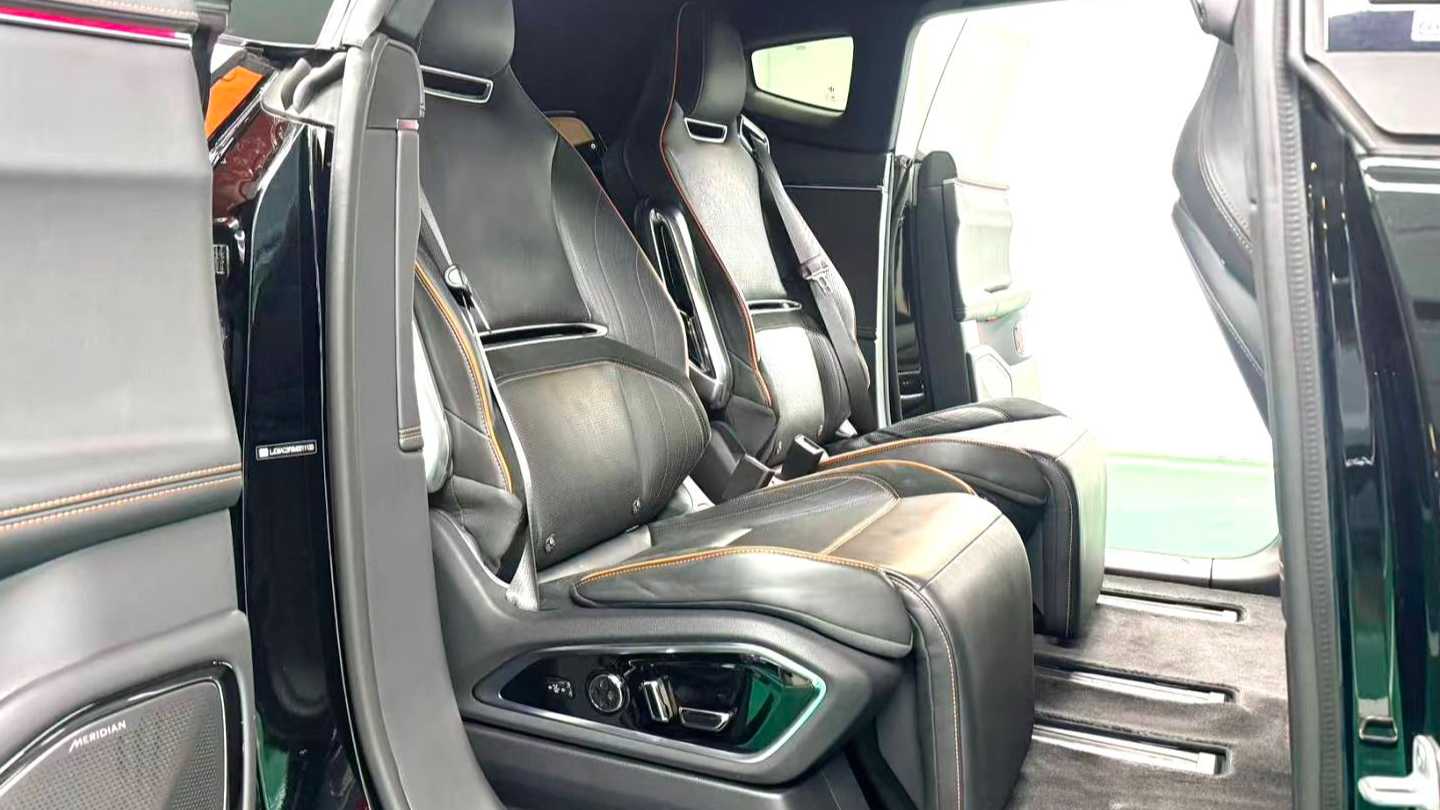HiPhi X 2021 Luxury Edition 6-seater