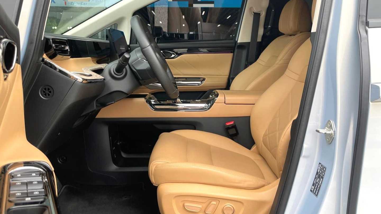 GAC E8 2024 150km Longteng Radiance+