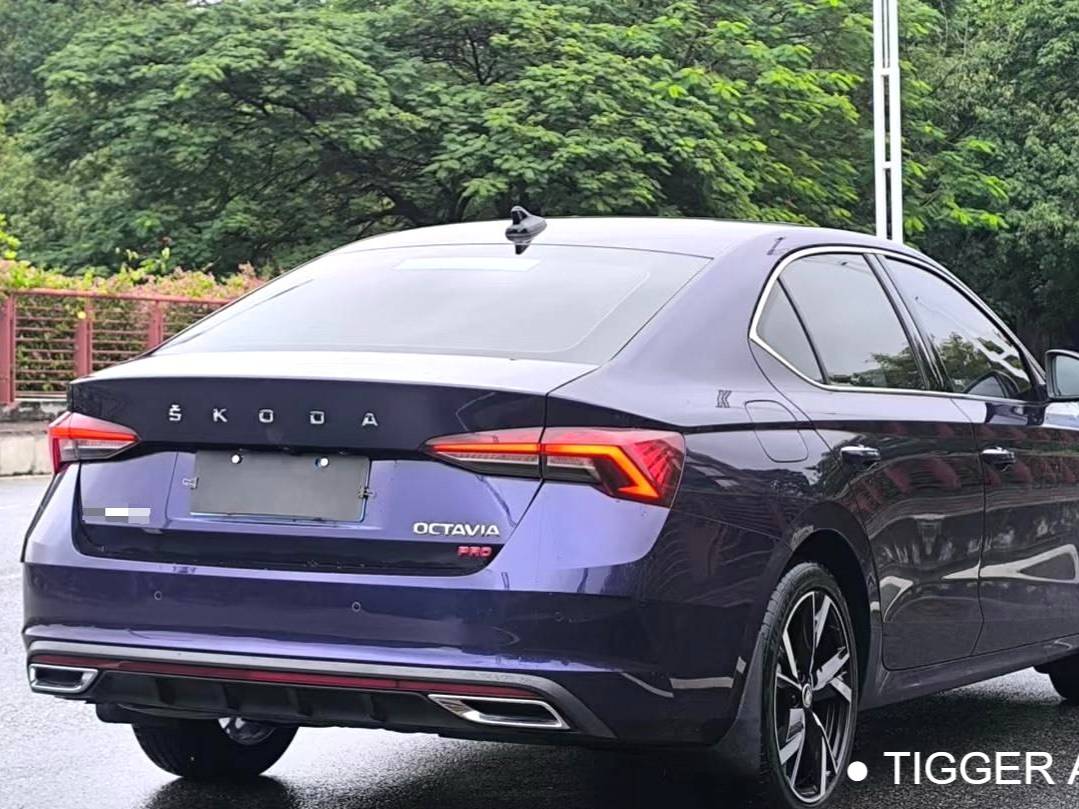 ŠKODA 2023 OCTAVIA PRO 1.4TSI TSI280 Premium Automatic Transmission