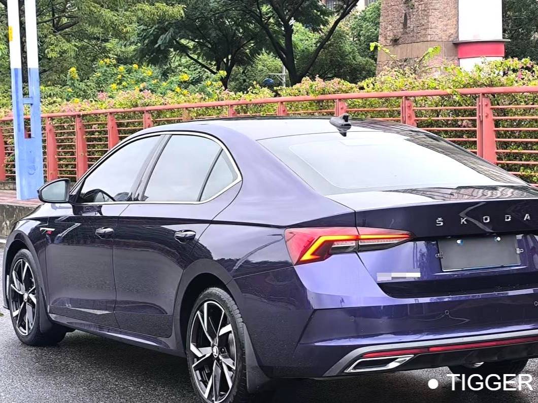 ŠKODA 2023 OCTAVIA PRO 1.4TSI TSI280 Premium Automatic Transmission