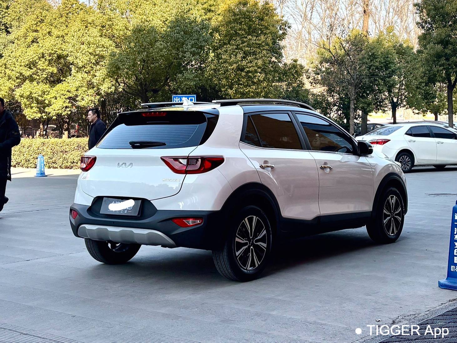 KIA 2021 Stonic 1.4 Stepless Sunroof Automatic Transmission