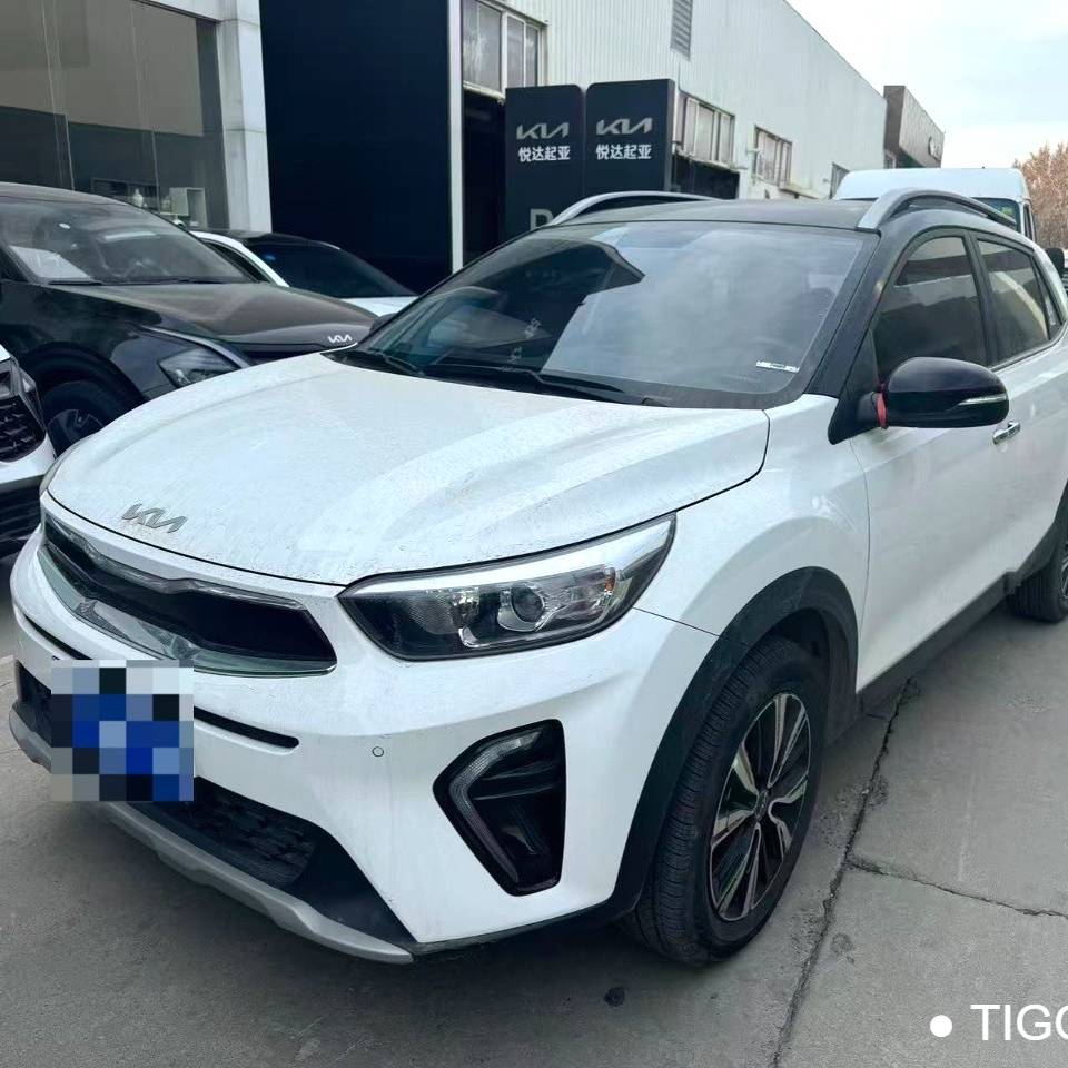 KIA 2021 Stonic 1.4 Stepless Sunroof Automatic Transmission سيارة مستعملة