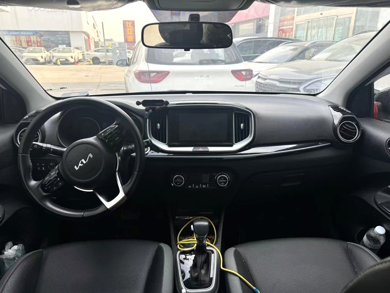 KIA 2021 Stonic 1.4 Stepless Sunroof Automatic Transmission