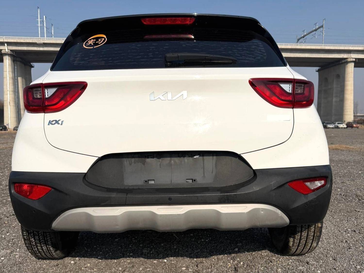 KIA 2021 Stonic 1.4 Unlimited Fun Enjoyment Sunroof Automatic Transmission