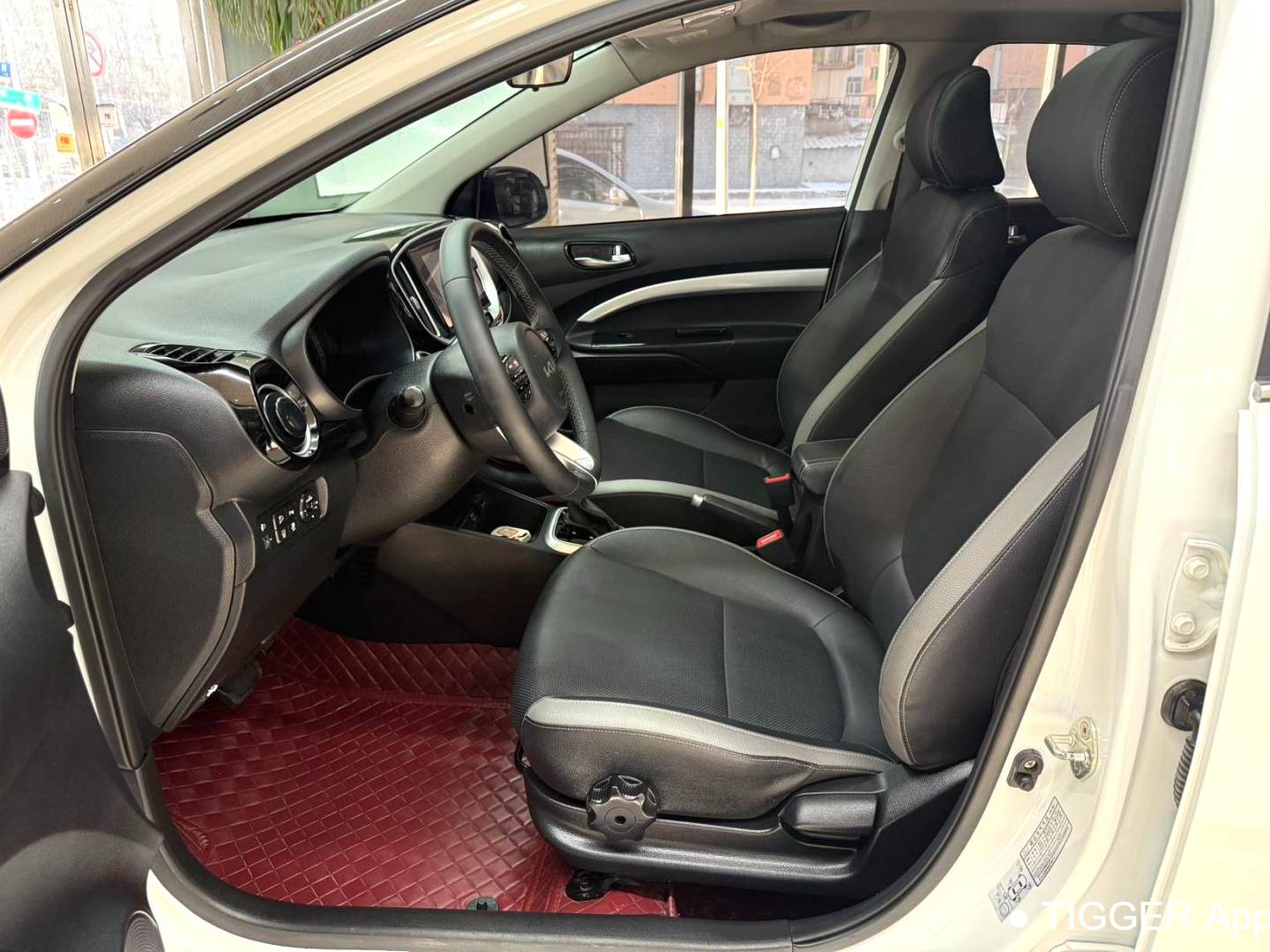 KIA 2021 Stonic 1.4 Stepless Sunroof Automatic Transmission