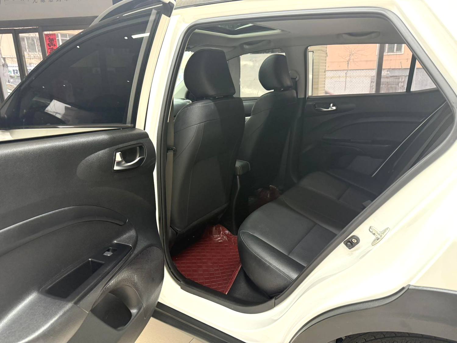 KIA 2021 Stonic 1.4 Stepless Sunroof Automatic Transmission