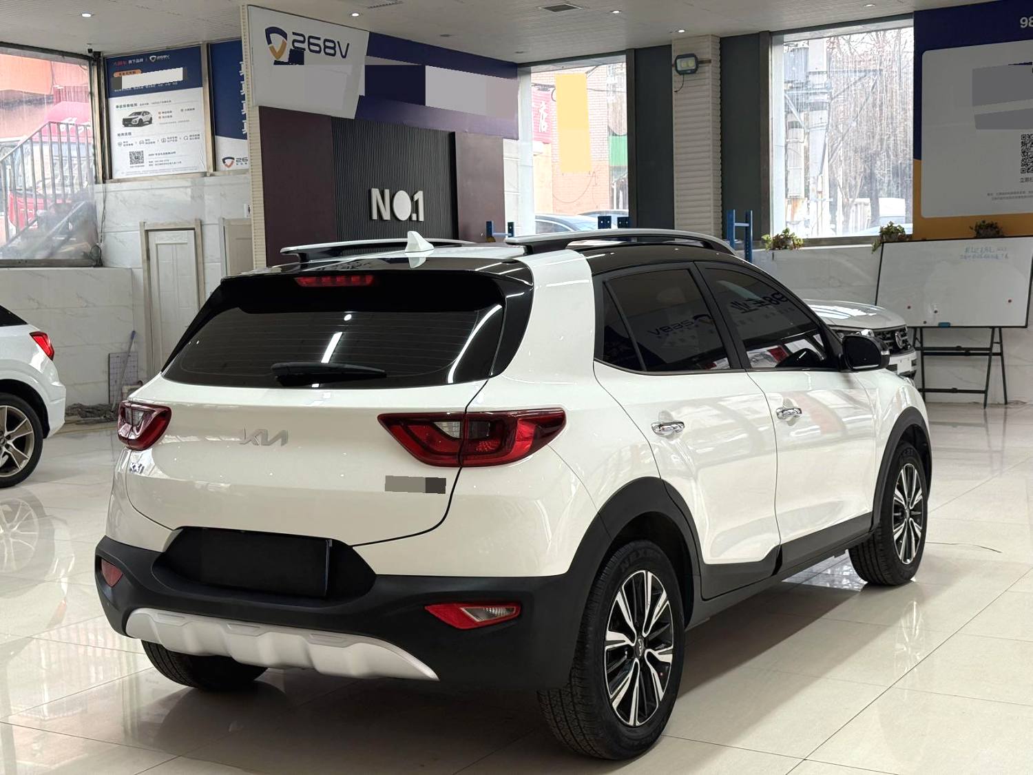 KIA 2021 Stonic 1.4 Stepless Sunroof Automatic Transmission