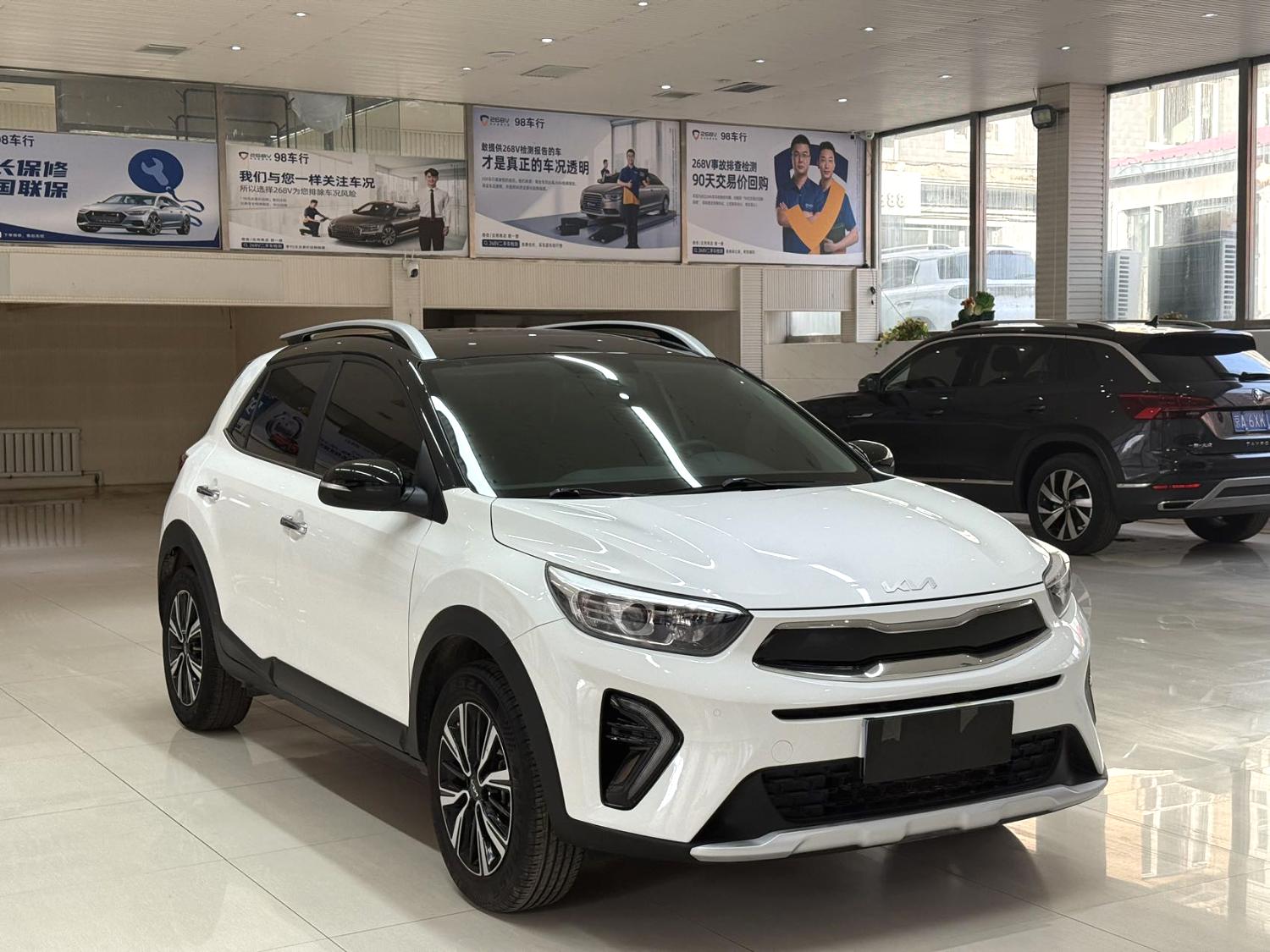 KIA 2021 Stonic 1.4 Stepless Sunroof Automatic Transmission