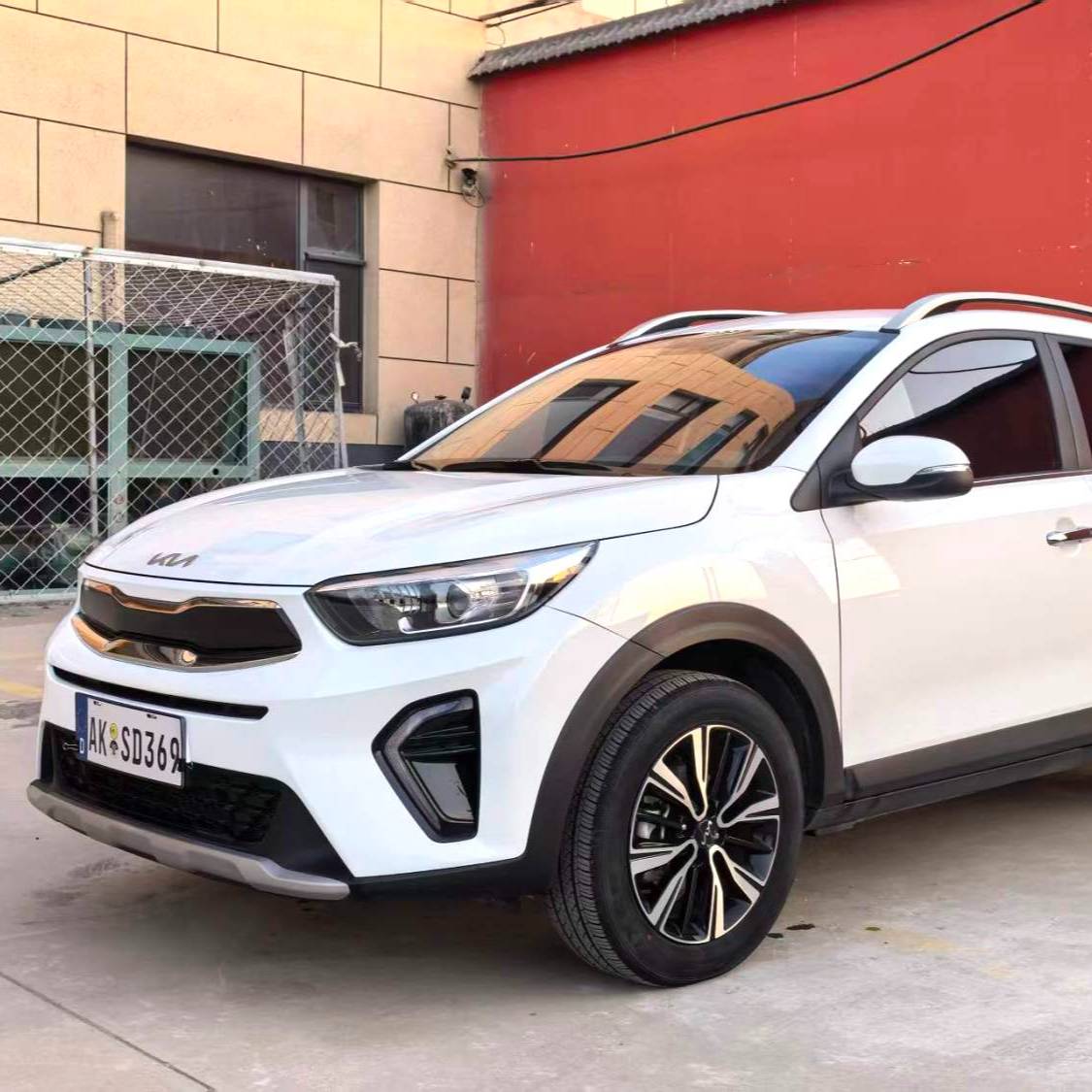 KIA 2021 Stonic 1.4 Fun Edition Automatic Transmission سيارة مستعملة