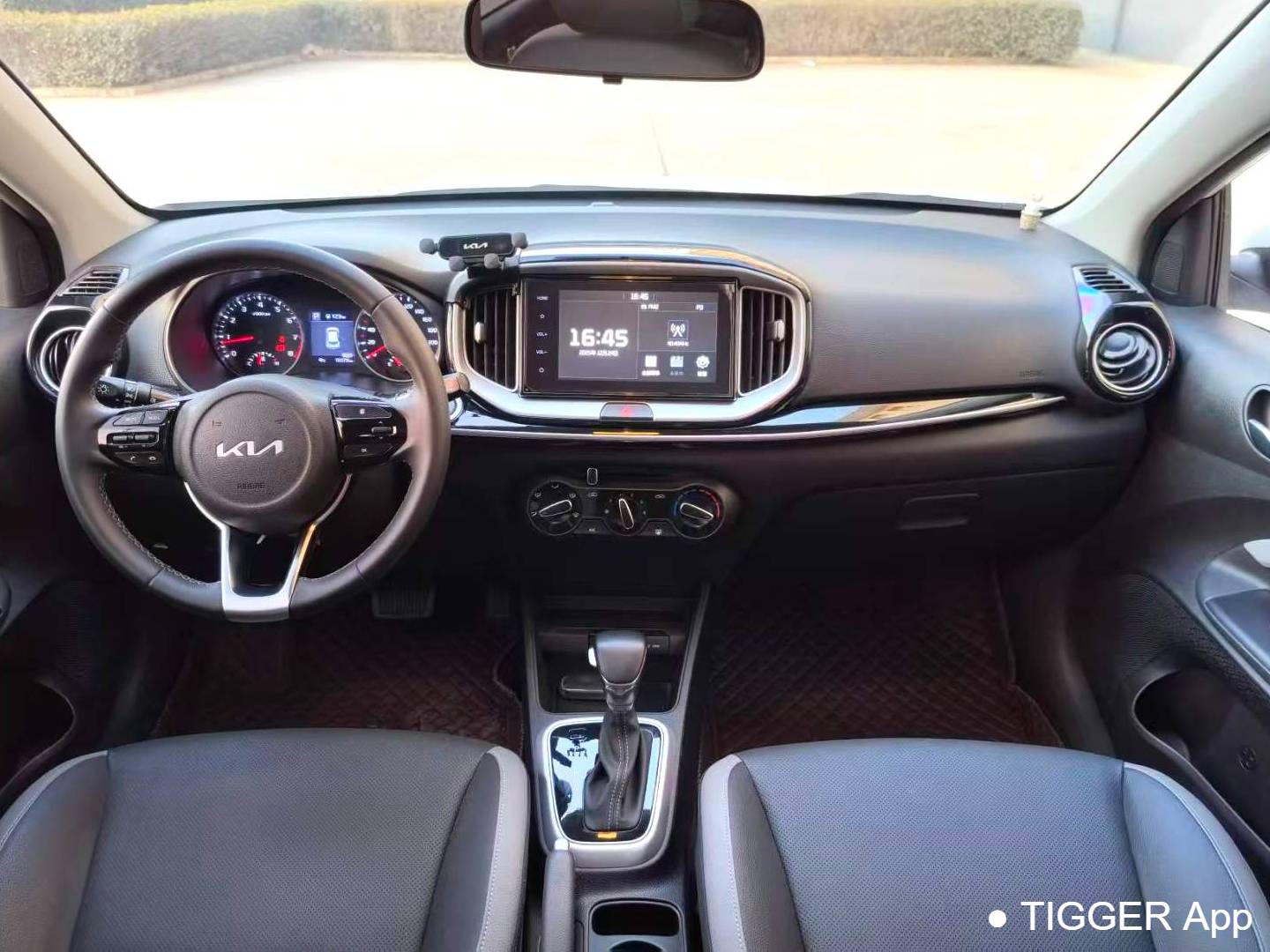 KIA 2021 Stonic 1.4 Fun Edition Automatic Transmission